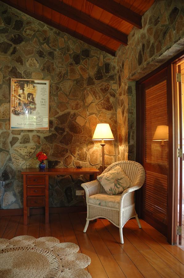 Frangipani Hotel Port Elizabeth ภายนอก รูปภาพ