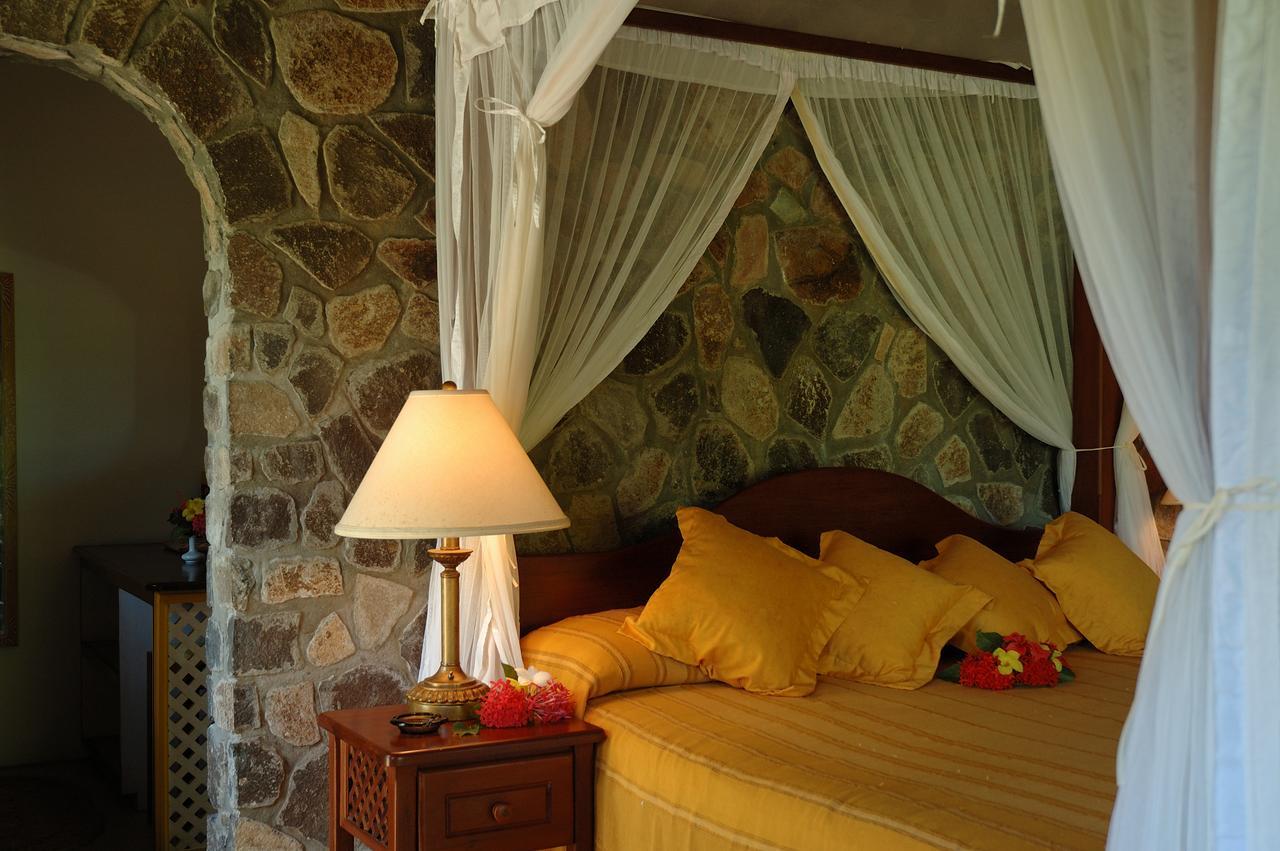 Frangipani Hotel Port Elizabeth ภายนอก รูปภาพ